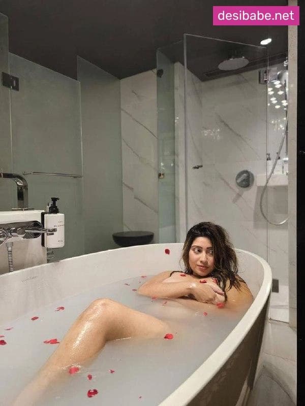 Image of Horny Chubby Model Fariha Priyam Viral Leaked Nude Photos Shows Huge Boobs And Shaved Pussy