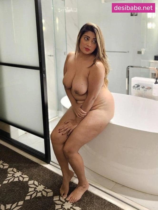 Image of Horny Chubby Model Fariha Priyam Viral Leaked Nude Photos Shows Huge Boobs And Shaved Pussy