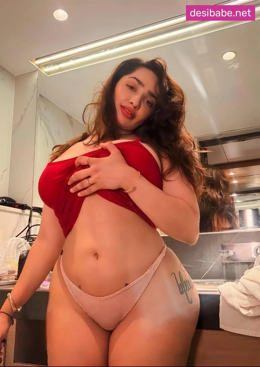 Image of Famous Insta Influencer Aditi Mistry Exclusive Premium Photos Teasing Her Big Ass and Boobs